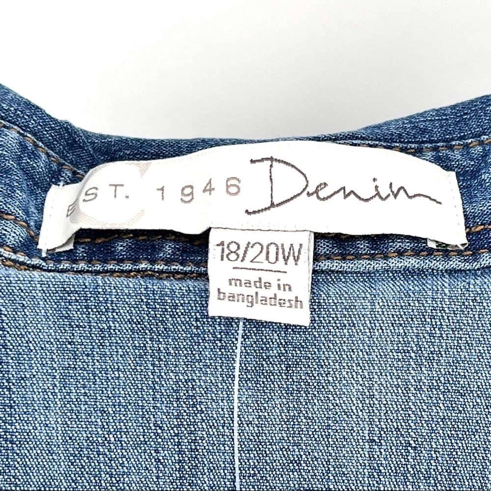 EST 1946 Denim Women's Plus Raw Hem Ripped Jacket w/ Pockets - 18/20 - Picture 3 of 5